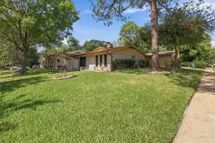 7902 Mobud Dr, Houston, TX 77036 - Photo 4