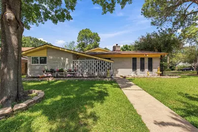 7902 Mobud Drive, Houston, TX 77036 - Photo 2