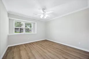 1134 Thornton Rd, Houston, TX 77018 - Photo 22