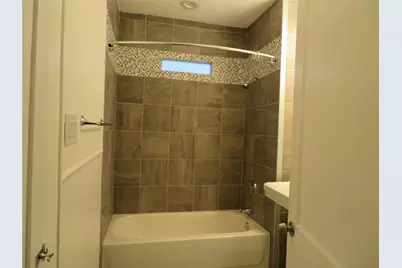 12 Greenwood Street #B, Houston, TX 77011 - Photo 22