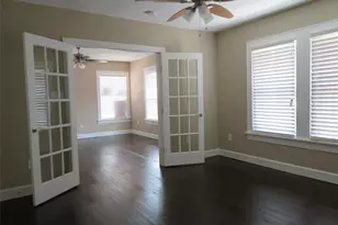12 Greenwood St, Houston, TX 77011 - Photo 6