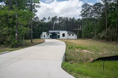 343 Sundog Road, Huntsville, TX 77340 - Photo 2