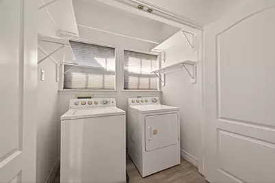 5217 Blossom Street #B, Houston, TX 77007 - Photo 16