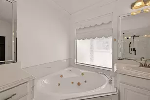 5217 Blossom St, Houston, TX 77007 - Photo 30