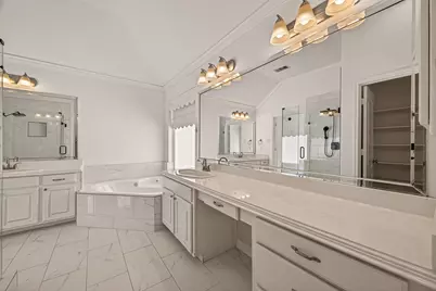 5217 Blossom Street #B, Houston, TX 77007 - Photo 32