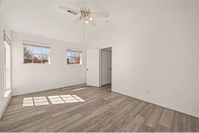 5217 Blossom Street #B, Houston, TX 77007 - Photo 22