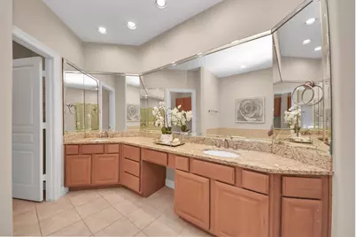 32 Versante Court, Houston, TX 77070 - Photo 20
