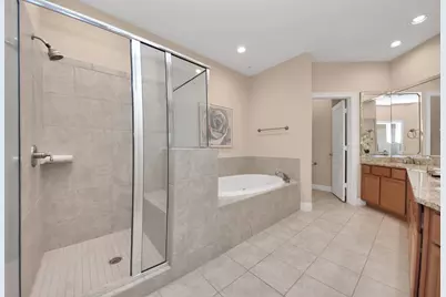 32 Versante Court, Houston, TX 77070 - Photo 18