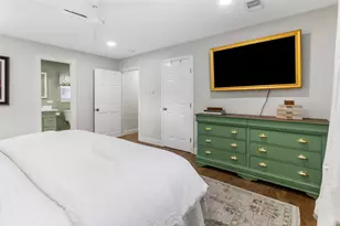 6427 Kury Ln, Houston, TX 77008 - Photo 20