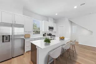 1013 Erin St, Houston, TX 77009 - Photo 6