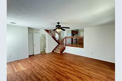 4906 Kleinmeadow Court, Houston, TX 77066 - Photo 12