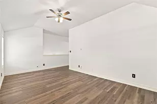 18318 Alemarble Oak St, Cypress, TX 77429 - Photo 16