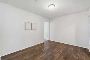 11 Rock Pine Ct, The Woodlands, TX 77381 - Photo 6