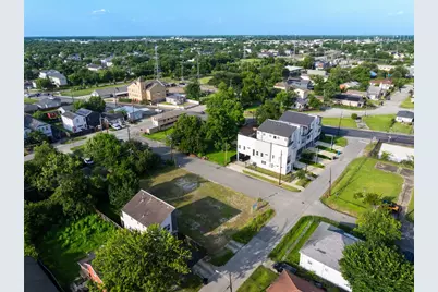 421 E 34th Street, Houston, TX 77018 - Photo 18