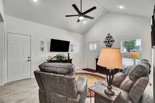16942 Balmoral, Montgomery, TX 77316 - Photo 10