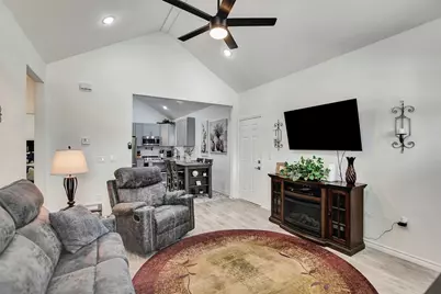 16942 Balmoral, Montgomery, TX 77316 - Photo 8