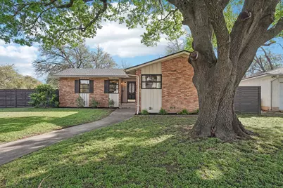 2141 Hermanson Drive, Waco, TX 76710 - Photo 2
