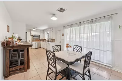 2141 Hermanson Drive, Waco, TX 76710 - Photo 10