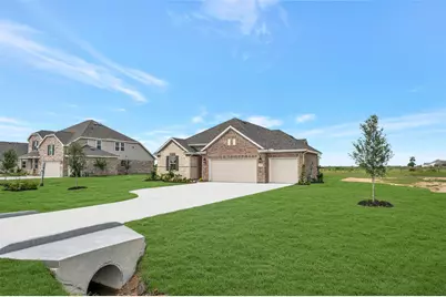 219 Dunovant Drive, Sealy, TX 77474 - Photo 2