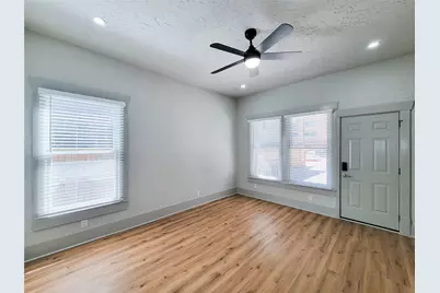 1847 Harvard #4, Houston, TX 77008 - Photo 20