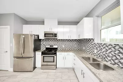 119 E 32 Street, Houston, TX 77018 - Photo 16