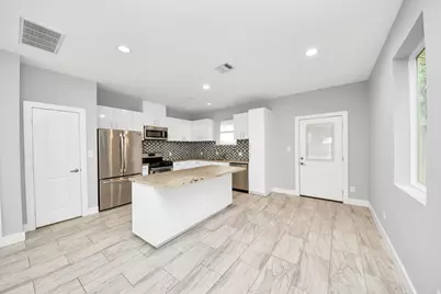 119 E 32 Street, Houston, TX 77018 - Photo 10