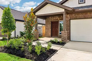 20927 Carob Tree Ln, Tomball, TX 77377 - Photo 2