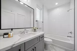 1922 Luna Woods Ln, Houston, TX 77055 - Photo 26