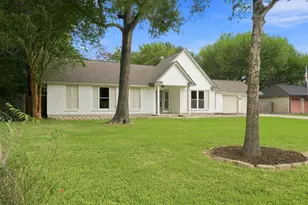 1512 Windsor Dr, Friendswood, TX 77546 - Photo 2