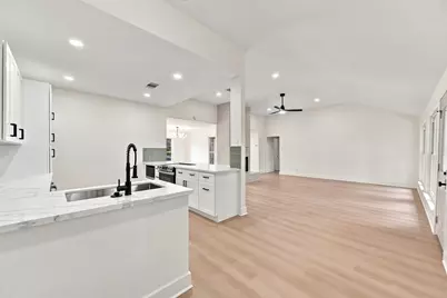 1512 Windsor Drive, Friendswood, TX 77546 - Photo 14