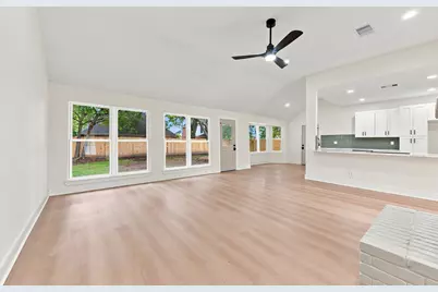 1512 Windsor Drive, Friendswood, TX 77546 - Photo 6