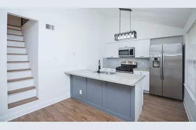 13903 Tower Point Drive, Sugar Land, TX 77498 - Photo 12