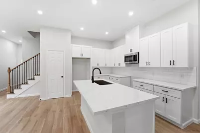 4354 Clover Street #B, Houston, TX 77051 - Photo 12