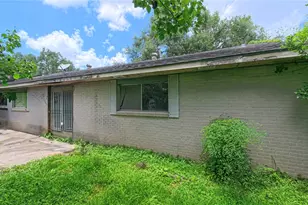 5605 Melanite Ave, Houston, TX 77053 - Photo 16