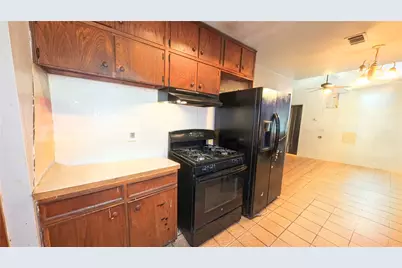 5605 Melanite Avenue, Houston, TX 77053 - Photo 12