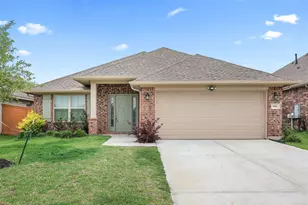 2605 Golden Palms Ln, Texas City, TX 77568 - Photo 1