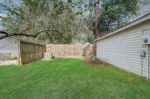 2202 Parkdale Dr, Houston, TX 77339 - Photo 44