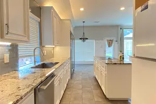 2222 Alberton Ln, Pearland, TX 77584 - Photo 2