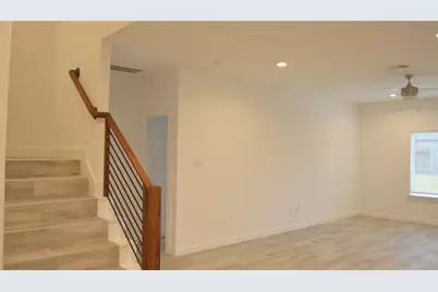 10313 Cascade Range Lane, Conroe, TX 77384 - Photo 4