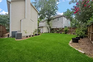 6111 Wakeforest Ave., West University Place, TX 77005 - Photo 24