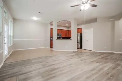 2309 Highland Crossing Drive, Conroe, TX 77304 - Photo 4