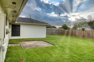 16419 Lost Quail Dr, Houston, TX 77489 - Photo 20