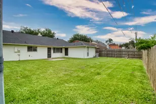 16419 Lost Quail Dr, Houston, TX 77489 - Photo 22