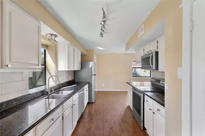 8427 Pines Place Drive, Humble, TX 77346 - Photo 6