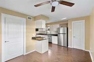 8427 Pines Pl Dr, Humble, TX 77346 - Photo 8