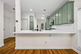 911 Birdsall St, Houston, TX 77007 - Photo 8