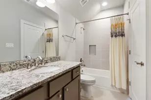 119 Bonnie Ridge Cir, Shenandoah, TX 77384 - Photo 40