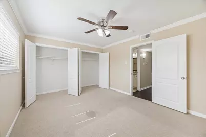 300 Pecore Street #22, Houston, TX 77009 - Photo 8
