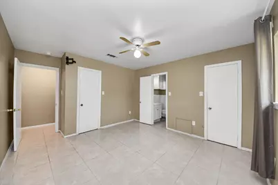 811 Hillcrest Drive, Conroe, TX 77301 - Photo 20