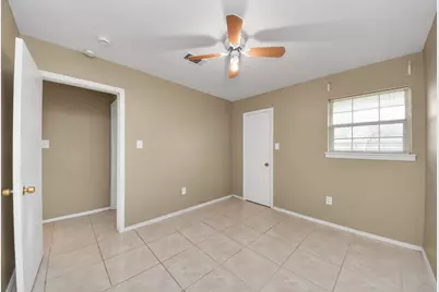 811 Hillcrest Drive, Conroe, TX 77301 - Photo 26